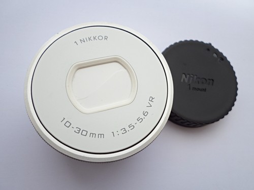 Vgc nikon nikkor - vgc, white
