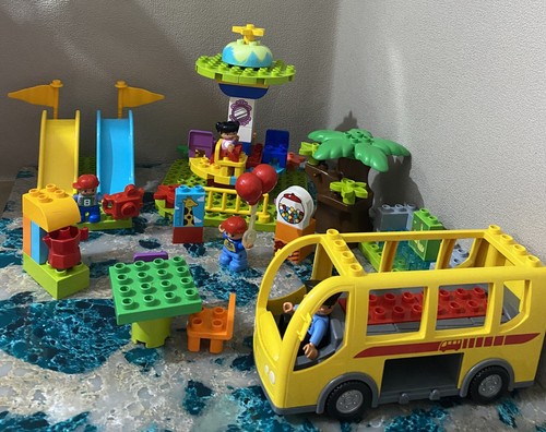 Lego duplo funfair with - funfair,