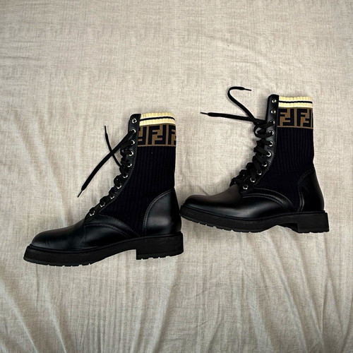 Fendi logo black leather - ff,