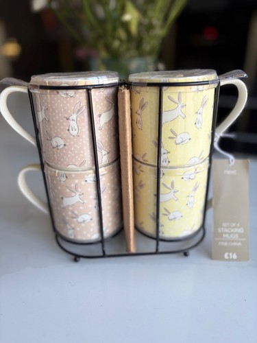 Set stacking mugs by - set, next