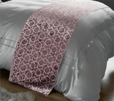 Bed Runner Crushed Velvet