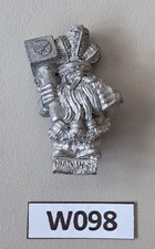 Marauder dwarf with hammer - marauder,