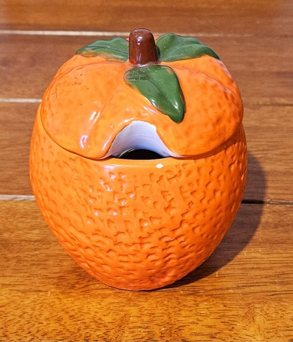 Vtg ceramic orange - orange, shaped