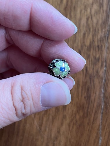 Authentic pandora daisy - authentic, "daisy