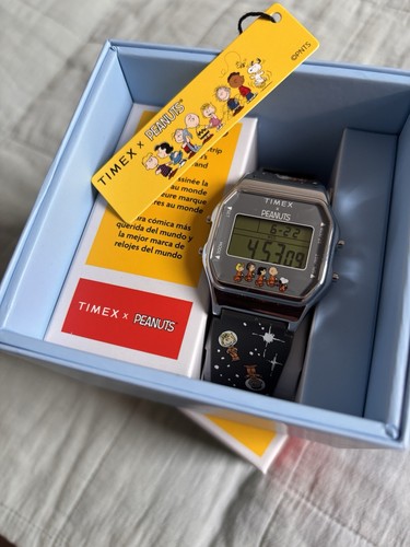 Timex peanuts international - timex,