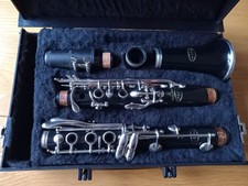 Vito Reso-Tone Clarinet 3. 7213 Very good condition & playing condition.