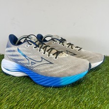 Mizuno Trainers Size 9 Men's