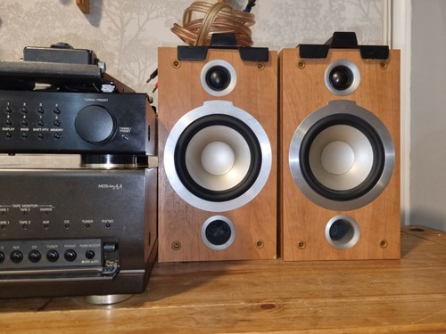 Seperate speaker system - hi-fi,