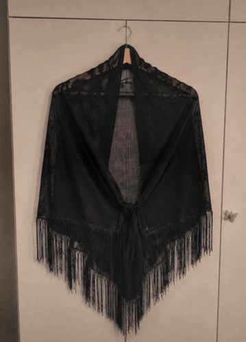 Black lace shawl scarf - black,
