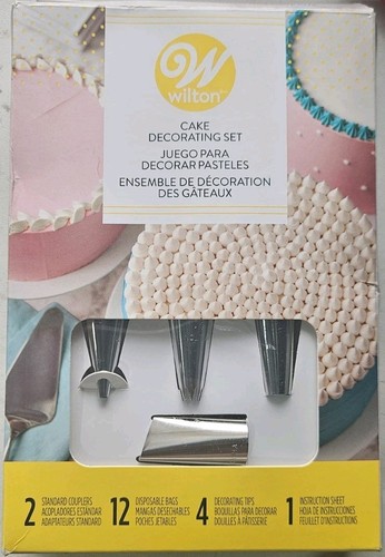 Wilton cake decorating set - wilton,