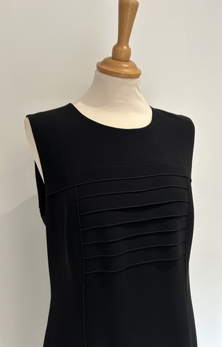 Stylish little black dress - black, by