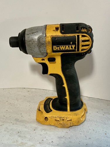 Dewalt dc825 18v - dewalt,