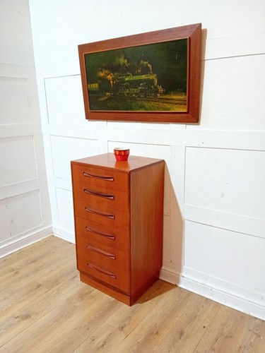 Retro plan teak chest - of, 6