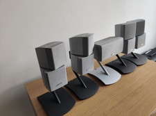 4 x Bose Lifestyle/Acoustimass dual cube speakers + 1 Center speaker with stands