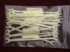 DMC Stitch Bow Plastic Floss