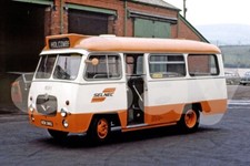 Bus Photo - SELNEC 6081