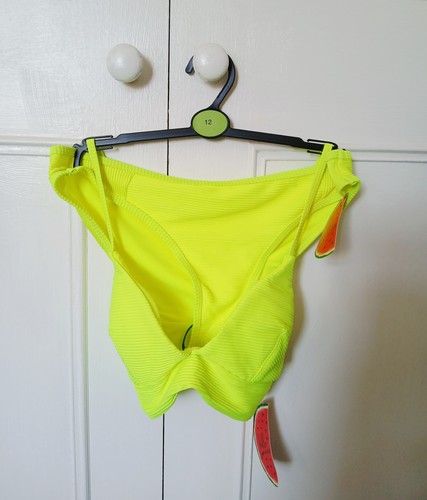 New neon yellow - neon,