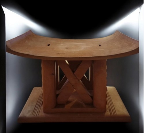 Old tradicional hand carved - tradicional,