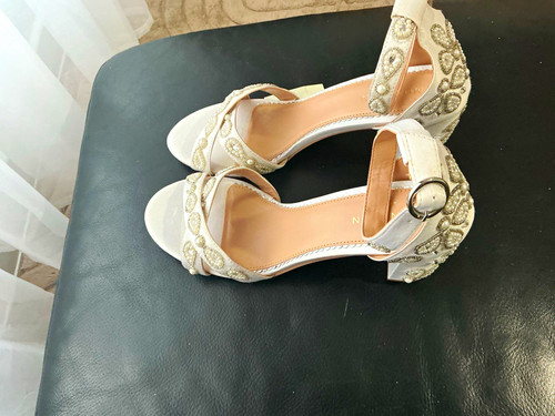 Monsoon ivory satin - monsoon,