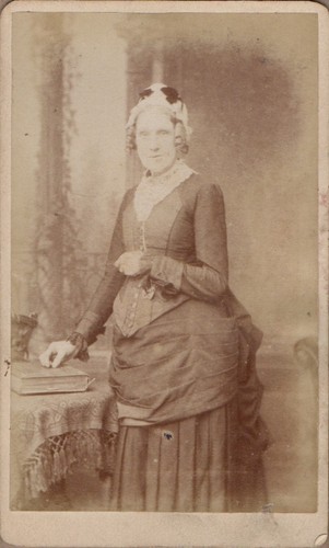 Jones ludlow cdv lady - ludlow,