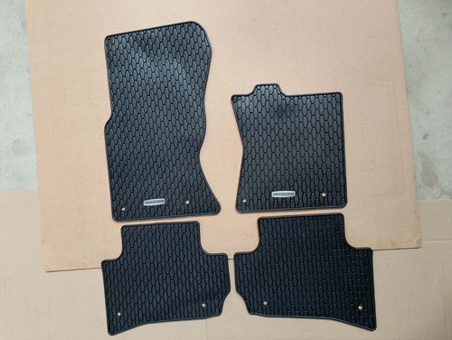Genuine jaguar pace rubber - f,