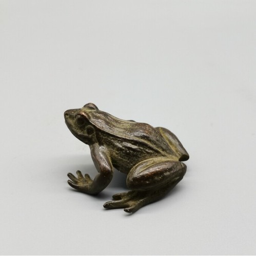 Japan collects antique bronze