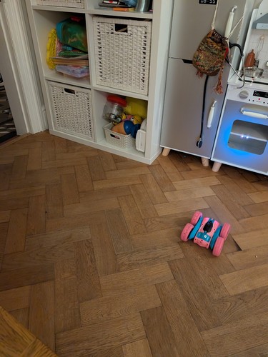 Oak parquet flooring - oak,