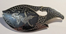 VINTAGE SIAM STERLING SILVER LARGE FISH BROOCH SIAMESE 65MM LONG