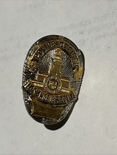 Los Angeles CA Police Officer