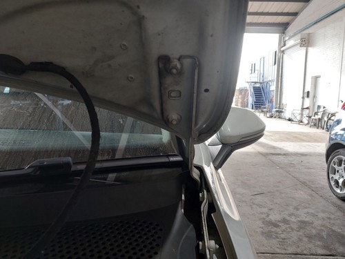Bonnet hinge volkswagen - bonnet,