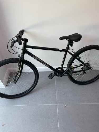 Universal 26in mountain bike - 26in,