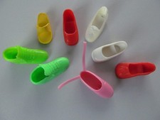 SINDY DOLL VINTAGE ODD SHOES