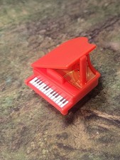 Sylvanian families baby red