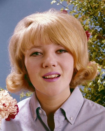 Julia foster 8 - julia, x