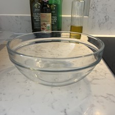 Round Glass Bowl 20cm Diameter
