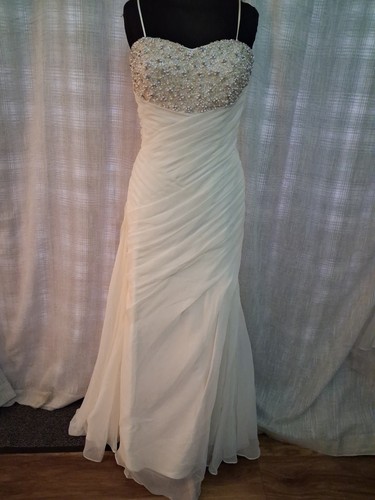 Wedding dress size ivory - dress,