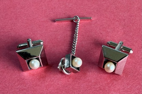 Men cufflinks and tie pin - and,