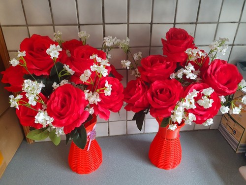 Pair artificial red roses - pair,