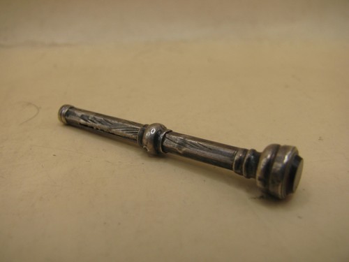 Antique silver colour - silver,