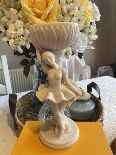 Alabaster statue ballerina - statue,