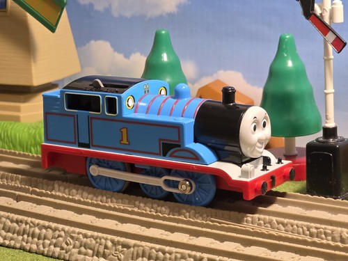 Tomy plarail trackmaster - tomy,