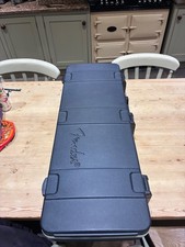 Fender Electric Guitar Hard