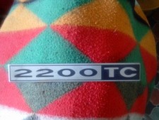 Rover P6 2200TC (1975)  Metal Wing And Bootlid Badge