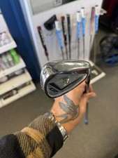 Wilson Staff D7 Gap Wedge 48-degree Golf Club, Regular Flex