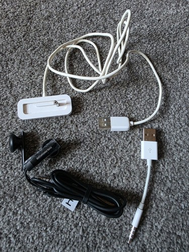 Apple ipod shuffle charger - apple,