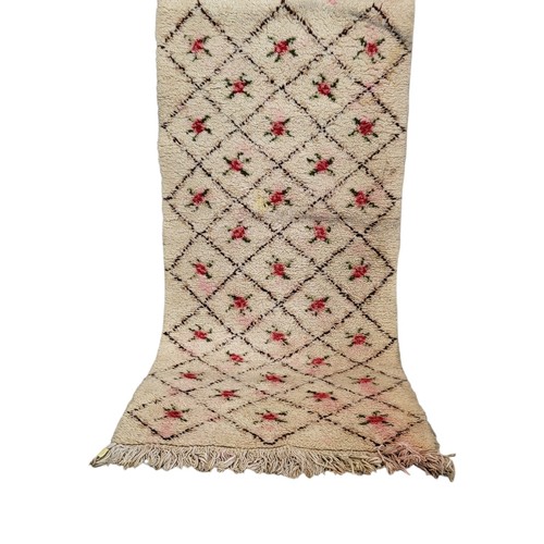 Vintage moroccan wool - wool, rug
