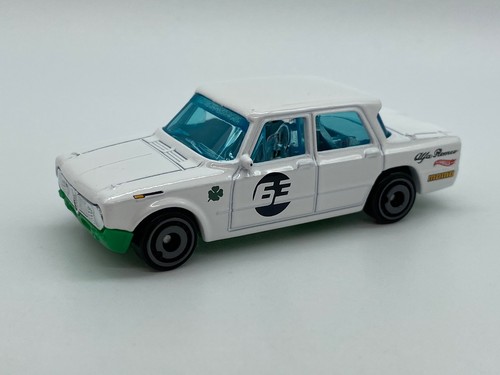 Hot wheels alfa romeo giulia - wheels,