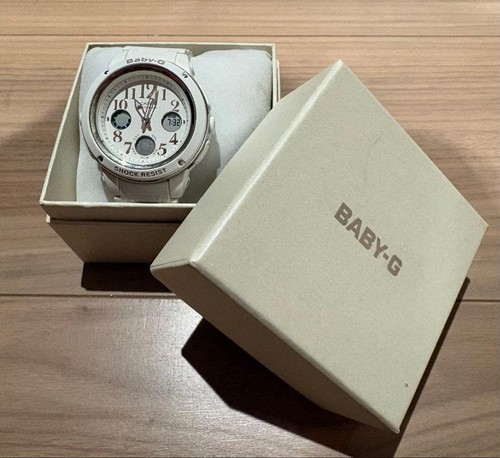 Casio baby white - baby-g,