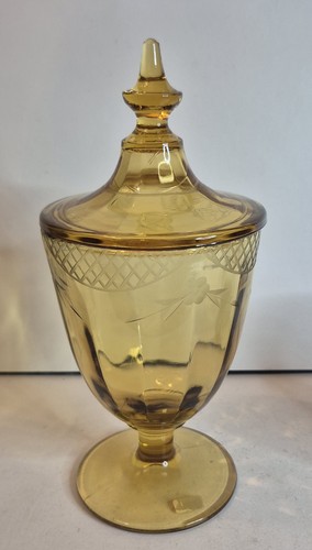 Art deco depression amber - depression,