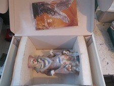 Lladro retired clown figurine